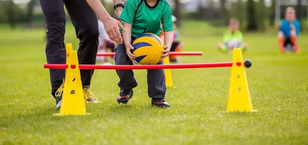 Od体育 绿茵之上，胜负由我